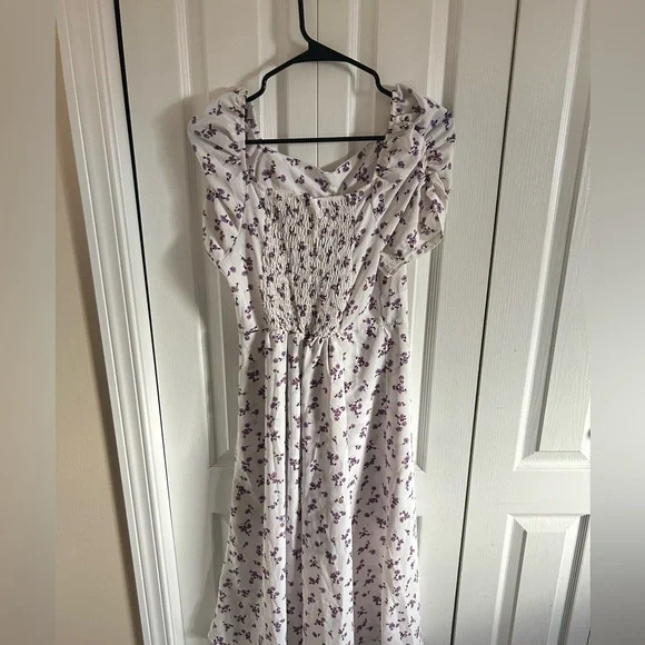 Floral Puff Sleeve Dress - Picture 2 of 4